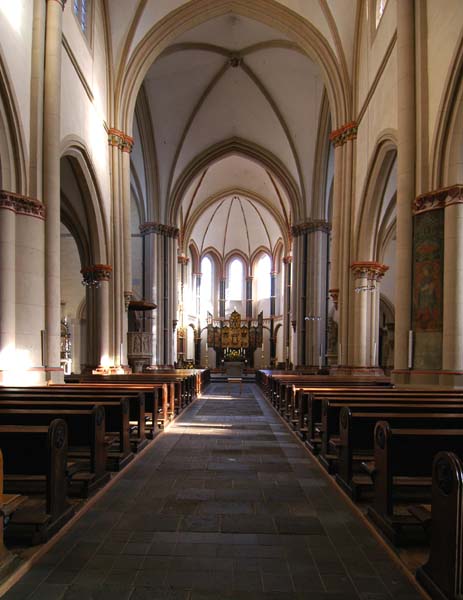Stiftskirche Mittelschiff