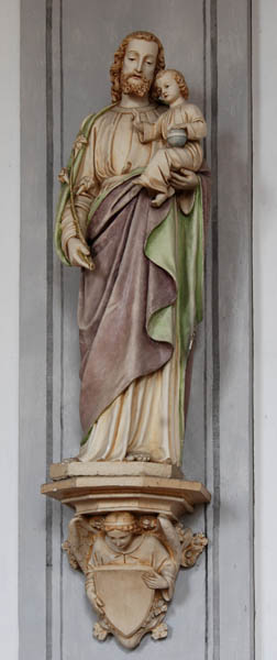 Dorfkirche Küttig, Statue